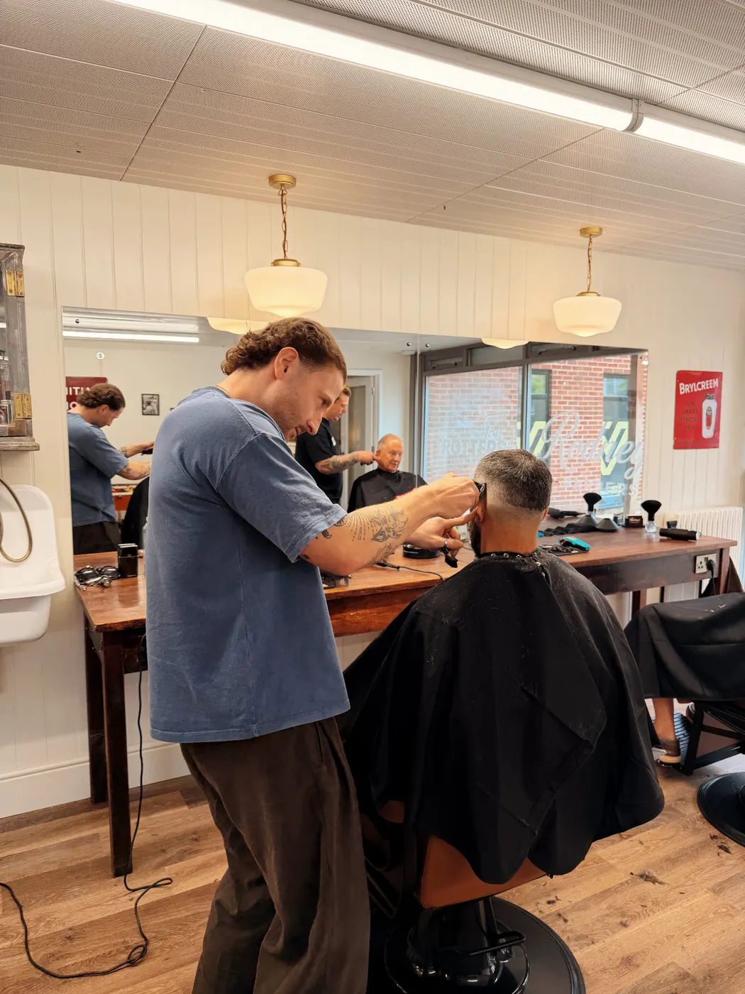 Dec, Barber at Rodney's Barbers